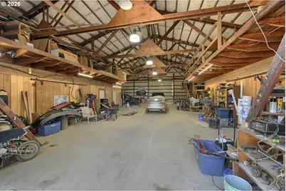 27611 S Highway 213, Mulino, OR 97042 - Photo 30