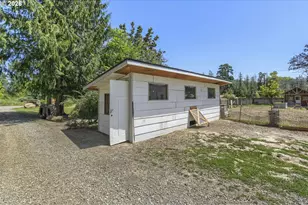 27611 S Hwy 213, Mulino, OR 97042 - Photo 36