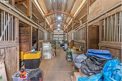 33672 SW Laurel Rd, Hillsboro, OR 97123 - Photo 44