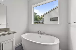 706 Tigerlily St, Silverton, OR 97381 - Photo 22