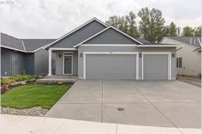 706 Tigerlily St, Silverton, OR 97381 - Photo 2