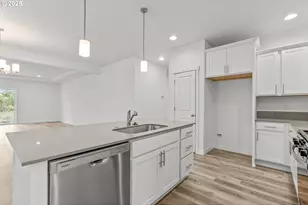 706 Tigerlily St, Silverton, OR 97381 - Photo 12