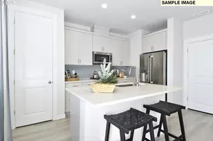 18625 SW Sugarloaf Ln, Beaverton, OR 97007 - Photo 10