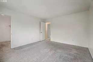 421 NE 105th St, Vancouver, WA 98685 - Photo 18