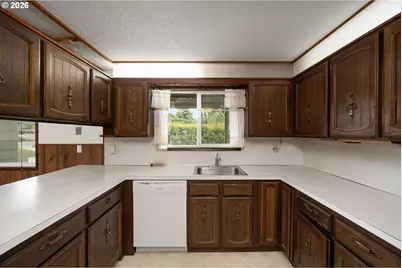 15515 Henrici Rd, Oregon City, OR 97045 - Photo 6