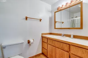 5031 SE Jenne Rd, Portland, OR 97236 - Photo 16