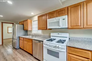 5031 SE Jenne Rd, Portland, OR 97236 - Photo 14