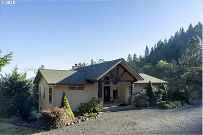 1645 Brozio Rd, Roseburg, OR 97471 - Photo 2