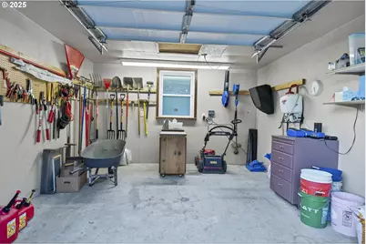 1645 Brozio Rd, Roseburg, OR 97471 - Photo 32