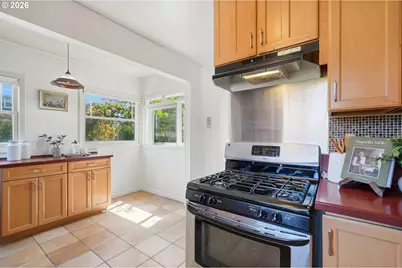 300 W 27th St, Vancouver, WA 98660 - Photo 12