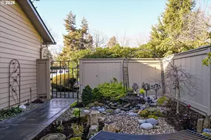 1133 Spyglass Dr, Eugene, OR 97401 - Photo 4