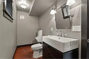 220 S California St, Portland, OR 97219 - Photo 36