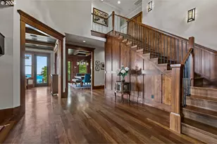 220 S California St, Portland, OR 97219 - Photo 6