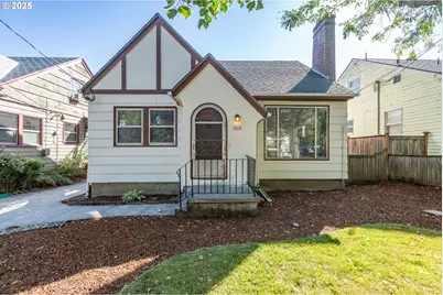 3310 SE 55th Ave, Portland, OR 97206 - Photo 2