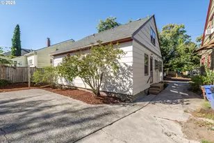 3310 SE 55th Ave, Portland, OR 97206 - Photo 4