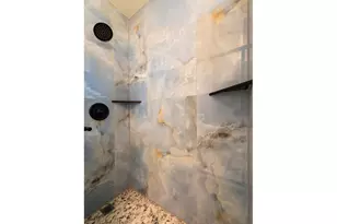 815 N King St, Seaside, OR 97138 - Photo 22