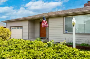 815 N King St, Seaside, OR 97138 - Photo 4