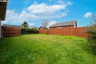 815 N King St, Seaside, OR 97138 - Photo 30