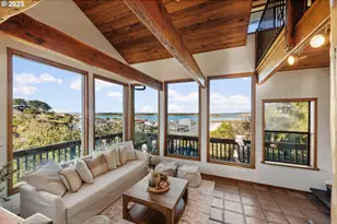 330 Chicago Ave, Bandon, OR 97411 - Photo 8