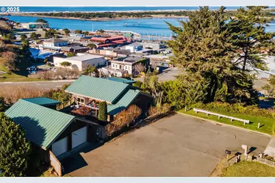 330 Chicago Ave, Bandon, OR 97411 - Photo 1