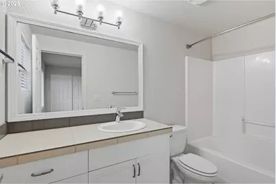 5216 NE Garfield Ave, Portland, OR 97211 - Photo 16