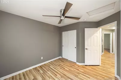 15729 SE Hawk Ct, Portland, OR 97236 - Photo 30