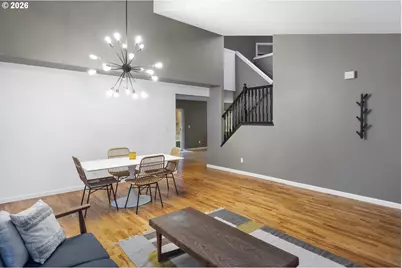 15729 SE Hawk Ct, Portland, OR 97035 - Photo 10