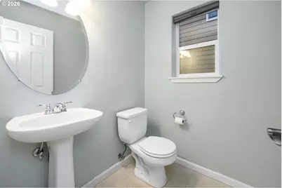 15729 SE Hawk Ct, Portland, OR 97236 - Photo 34