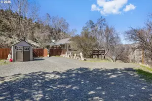 27374 Bumpy Rd, John Day, OR 97845 - Photo 38