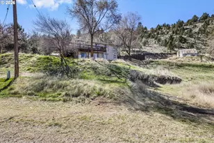 27374 Bumpy Rd, John Day, OR 97845 - Photo 44