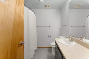 1125 NW 9th Ave, Portland, OR 97209 - Photo 10