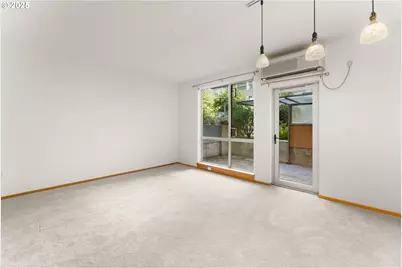 1125 NW 9th Ave #210, Portland, OR 97209 - Photo 4