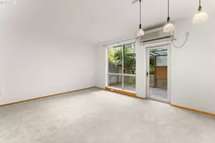 1125 NW 9th Ave, Portland, OR 97209 - Photo 4