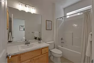 14030 NW Lakeview Dr, Portland, OR 97229 - Photo 18