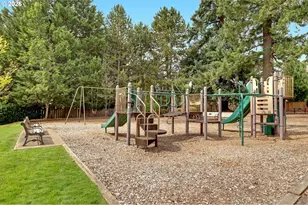 14030 NW Lakeview Dr, Portland, OR 97229 - Photo 40