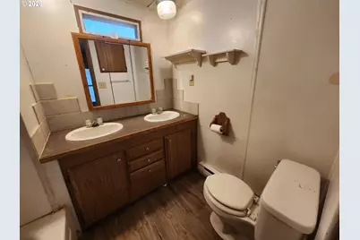 257 D St, Vale, OR 97918 - Photo 12