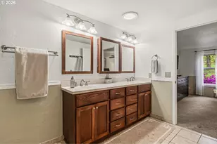 49400 Eagle Rock Pl, Vida, OR 97488 - Photo 26