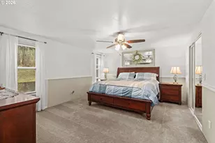 49400 Eagle Rock Pl, Vida, OR 97488 - Photo 16