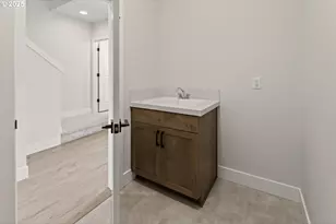 4705 NW Camas Meadows Dr, Camas, WA 98607 - Photo 14