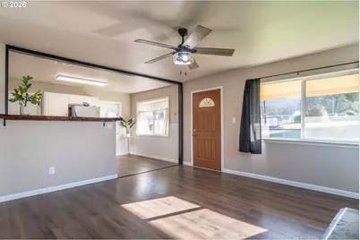 430 SE Carrol St, Winston, OR 97496 - Photo 16