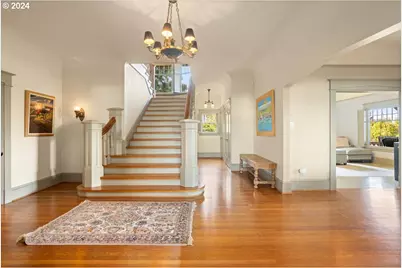 1960 SW 16th Ave, Portland, OR 97201 - Photo 22