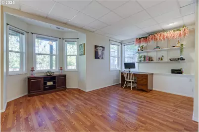 20819 SW Vicki Ln, Beaverton, OR 97007 - Photo 30