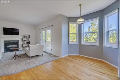 20819 SW Vicki Ln, Beaverton, OR 97007 - Photo 10