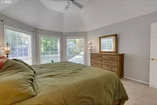 20819 SW Vicki Ln, Beaverton, OR 97007 - Photo 18