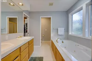 20819 SW Vicki Ln, Beaverton, OR 97007 - Photo 20