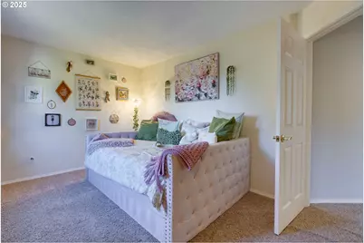 20819 SW Vicki Ln, Beaverton, OR 97007 - Photo 24