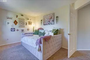 20819 SW Vicki Ln, Beaverton, OR 97007 - Photo 24