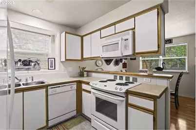 4606 W Powell Blvd #162, Gresham, OR 97030 - Photo 6