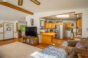 4796 Treewood Dr, Florence, OR 97439 - Photo 8