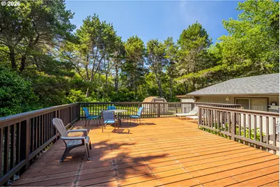4796 Treewood Dr, Florence, OR 97439 - Photo 28